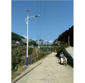 农村太阳能路灯施工方案
